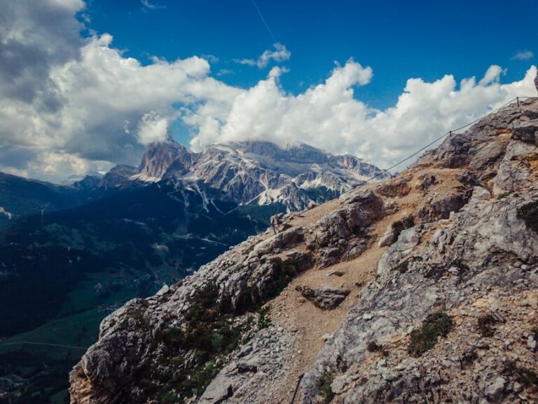Cortina d Ampezzo guide du Dolomites travel tourism landmark