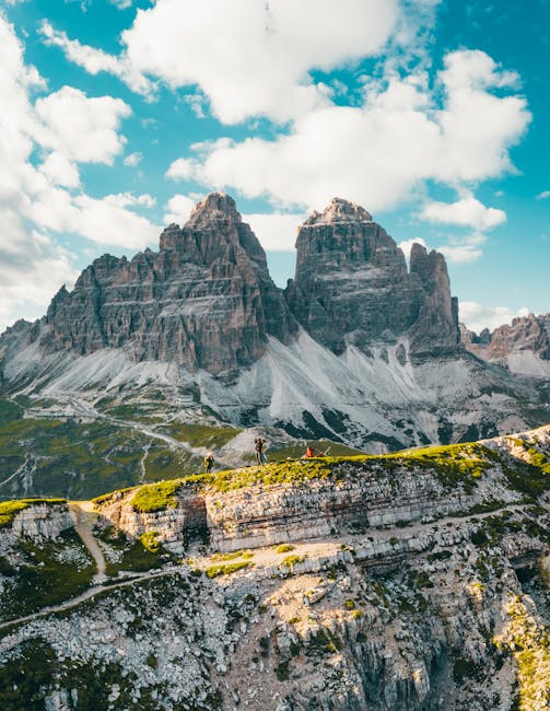 Tre Cime di Lavaredo hiking loop bright day